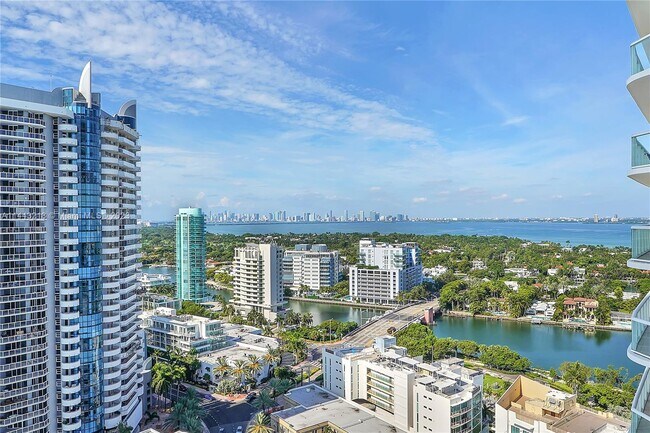 Building Photo - 6365 Collins Ave