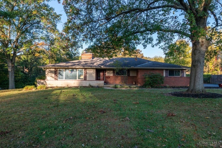 Foto principal - 5900 Donjoy Dr