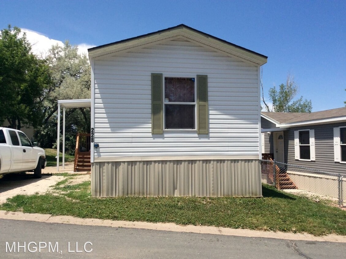 Building Photo - 3 br, 2 bath House - 2305 W. 92nd Ave., #228