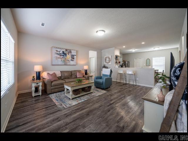 Foto del edificio - 2090 Matthews Meadow Ln