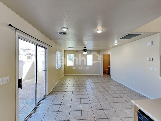 Foto del edificio - 9318 Aventurine Ct