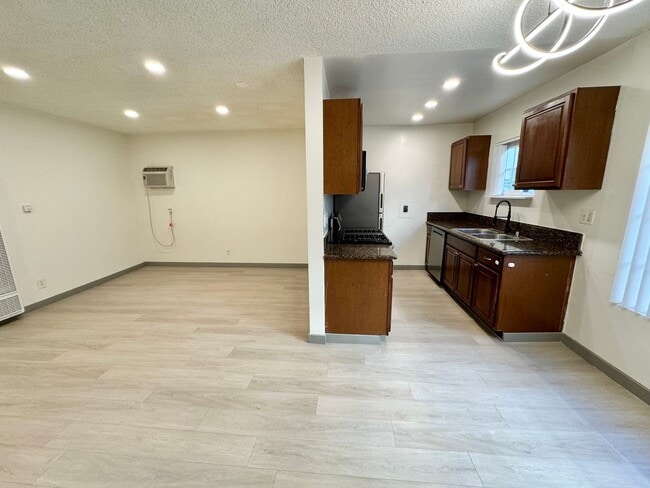 Building Photo - 12721 Matteson Ave