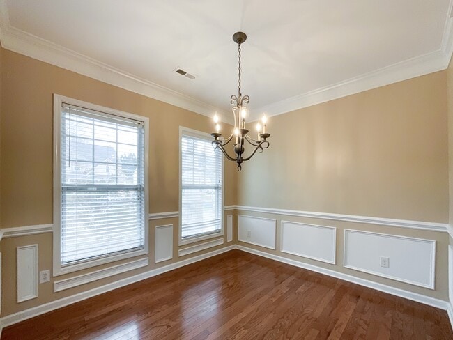 Building Photo - 3021 Gloxinia Rd