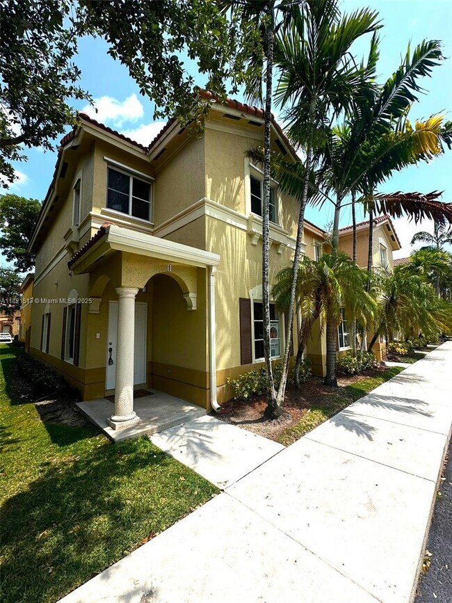 Foto del edificio - 8463 NW 107th Path