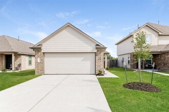 Building Photo - 22371 Porter Mountain Trl