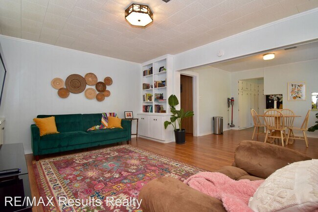 Foto del edificio - 3 br, 2 bath House - 708 Tech Drive