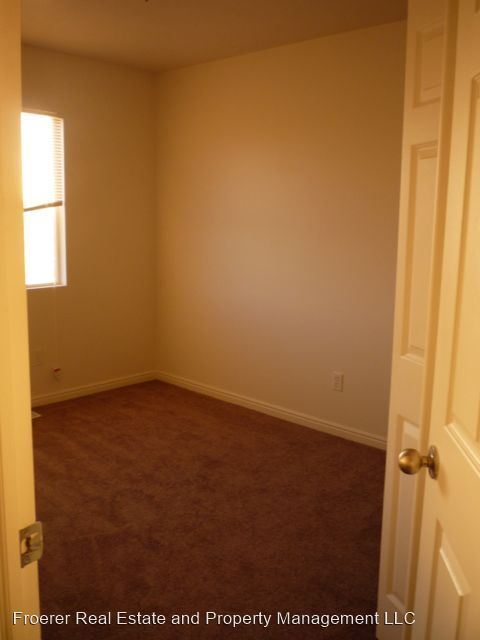 Building Photo - 4 br, 3 bath House - 1816 N 2530 W