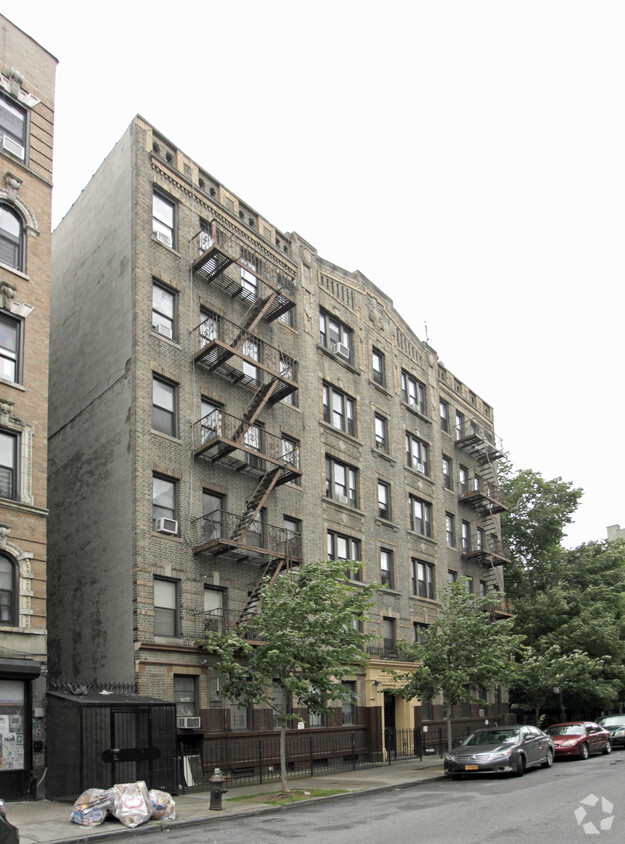 Primary Photo - 118 S 3rd St