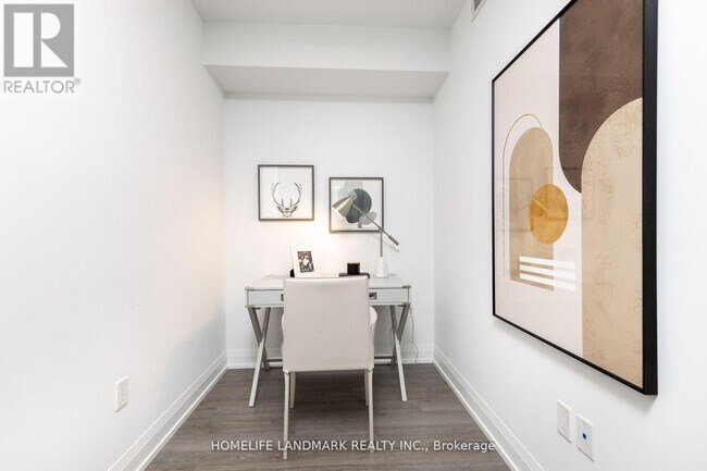 Photo du bâtiment - 77 Mutual St