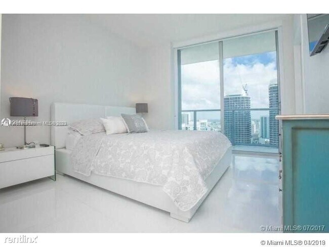 Foto del edificio - 2 br, 2 bath Condo - 1100 S Miami Ave  2 B...