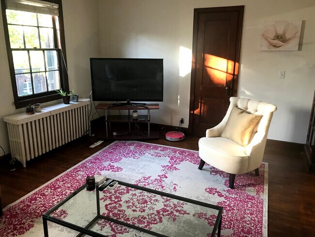 Foto del edificio - 2647 41st St NW