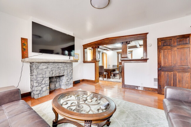 Foto del edificio - 184 Butler Ave