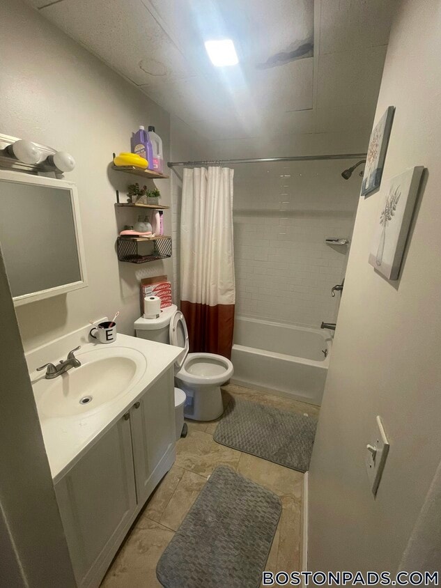 Building Photo - 27 9th St