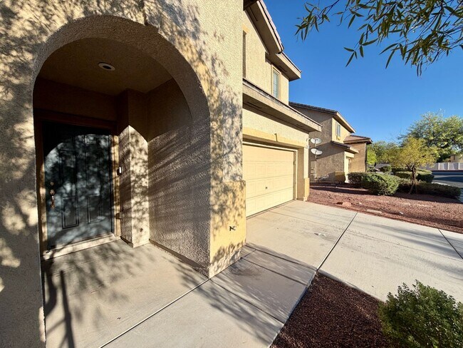 Building Photo - 5613 Clotidle Soupert Ct