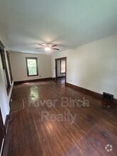 Building Photo - 617 S Douglas Ave