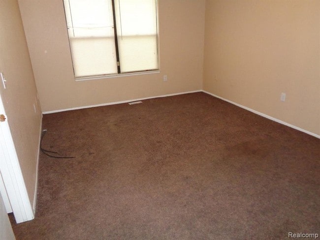 Building Photo - 24631 Primrose Ln