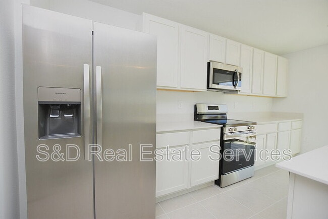 Foto del edificio - 2216 Rock Dr