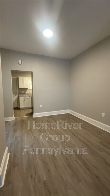 Foto del edificio - 1436 N Allison St