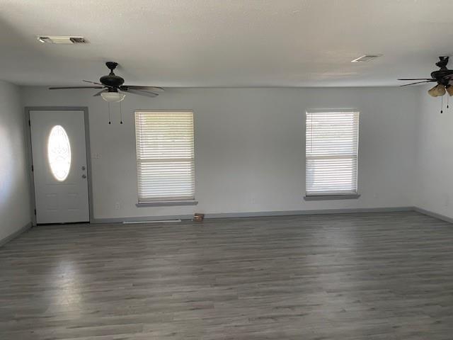 Foto del edificio - 829 N Ave B