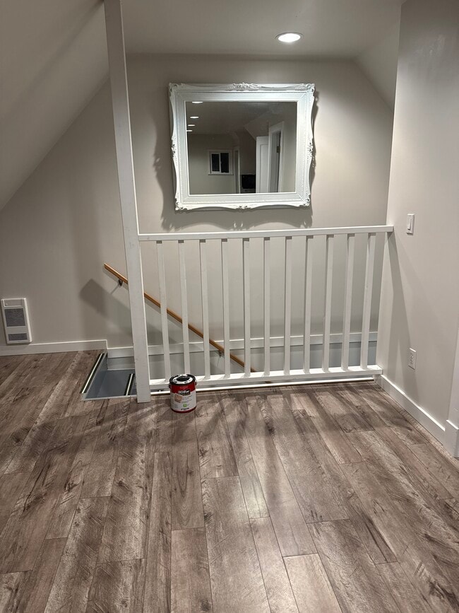 Building Photo - 210 Sixth Av