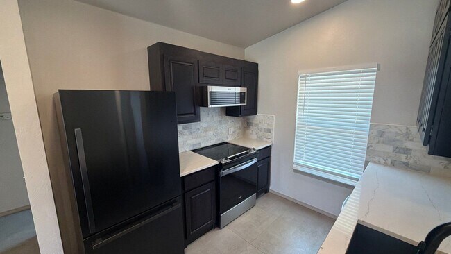 Foto del edificio - 1708 NW 144th Terrace