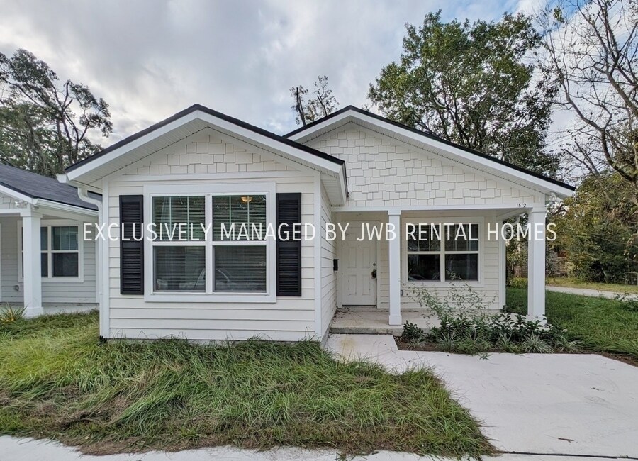 Foto principal - 1532 W 24th St