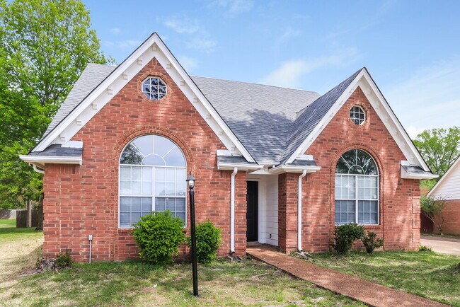 Building Photo - 1838 Black Bear Cir E