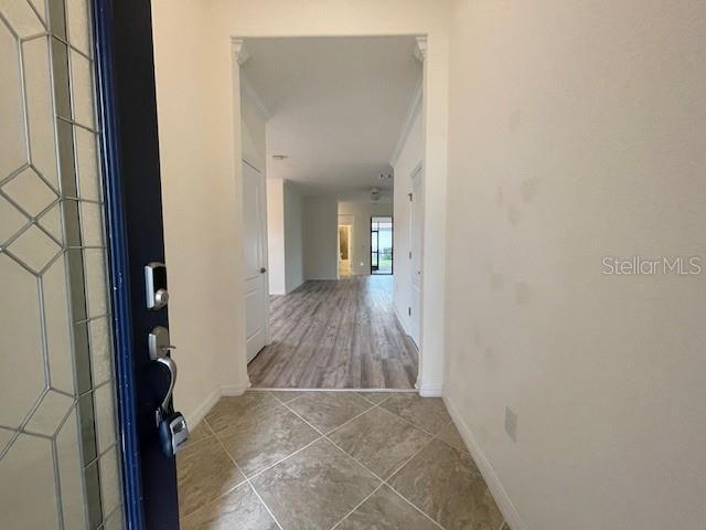 Building Photo - 9865 Wingood Dr