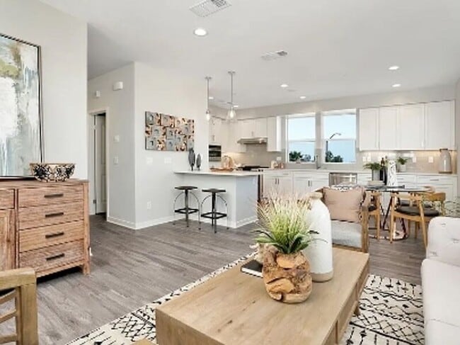 Building Photo - 13480 Lopelia Meadows Pl