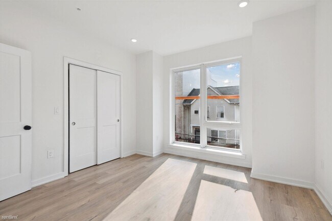 Foto del edificio - 3 br, 2 bath 4plex - 1809 N 18th ST Unit B