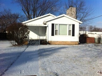 Building Photo - 217 S W Blvd