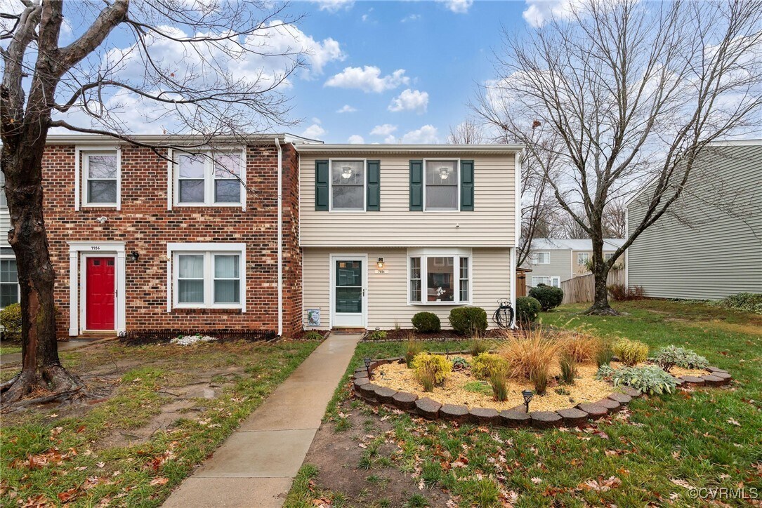 Foto principal - 7954 Clovertree Ct