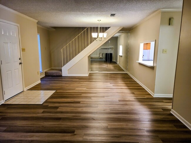 Front door entrance to Dining/Living Room - 12439 Coursey Blvd