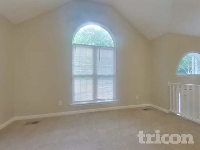 Foto del edificio - 2260 Ridge Rd