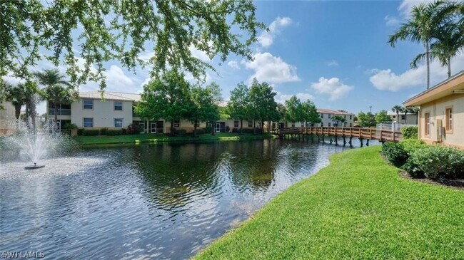 Foto del edificio - 15417 Bellamar Cir