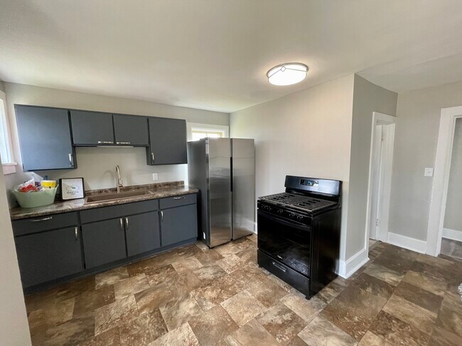 Cocina - 110 S Pleasant St