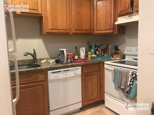 Foto del edificio - 65 Hemenway St