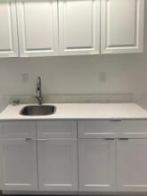 Building Photo - 1844 Taft St