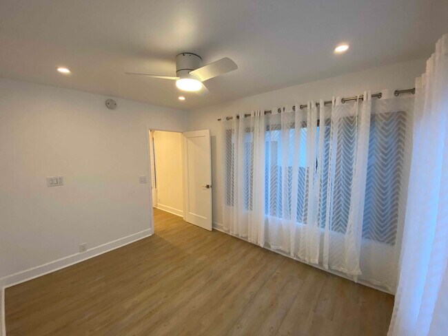Foto del edificio - 1715 Glendon Ave