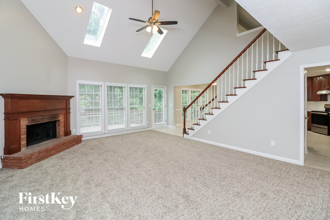Building Photo - 1368 Velvet Creek Ct SW