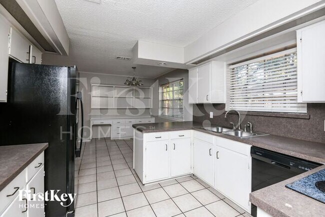 Foto del edificio - 1808 West Cedar Elm Drive
