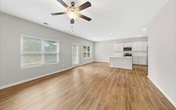Building Photo - 555 S Fortune Way