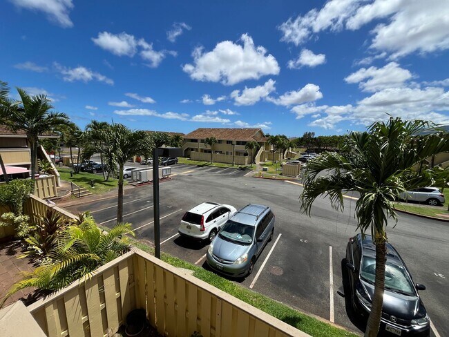 Foto del edificio - Ihona (Waipahu/Waipio) - Upstairs 1 Bedroo...
