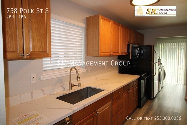 Foto del edificio - 758 Polk St S