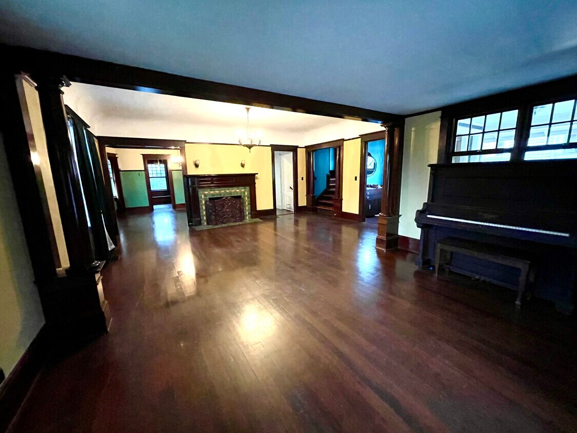 2507 SE Salmon St, Portland, OR 97214 House Rental in Portland, OR