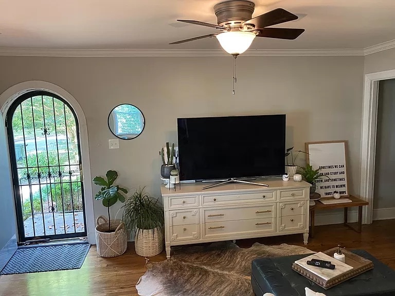 Photo - 2628 Union Ave Extended (Memphis, TN)