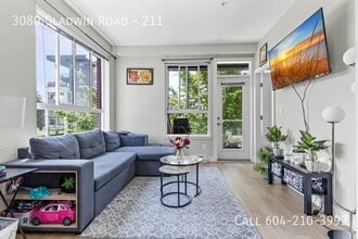 Building Photo - 3080 Gladwin Rd