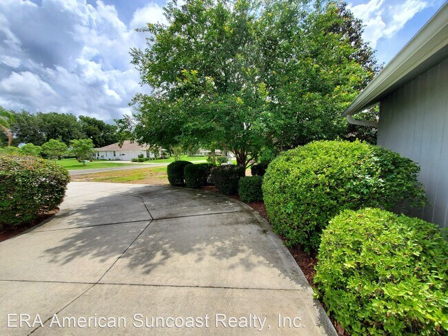 Building Photo - 3 br, 2 bath House - 90 Falconry Ct