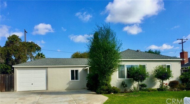 Building Photo - 970 Linden Pl
