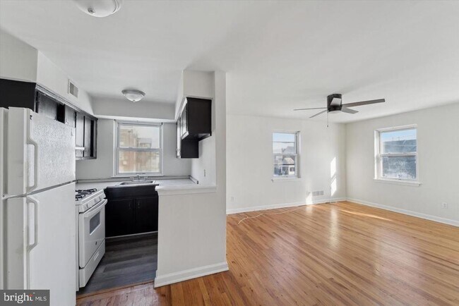 Foto del edificio - 248 N Wycombe Ave